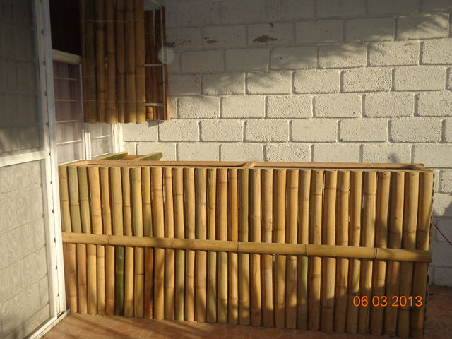 bar de bambú